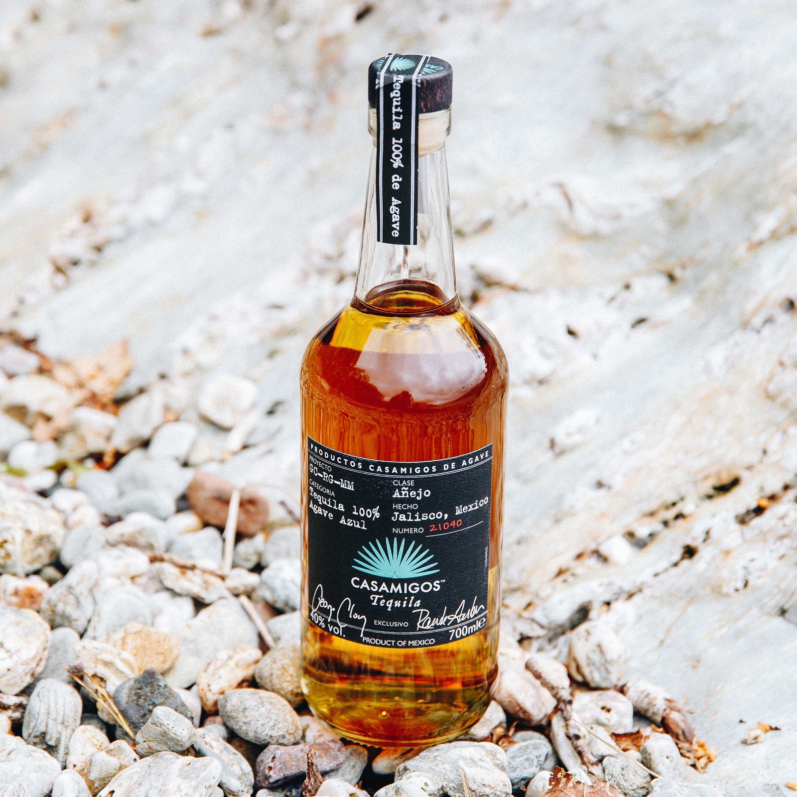 casamigos_anejo_lifestyle-02.jpg
