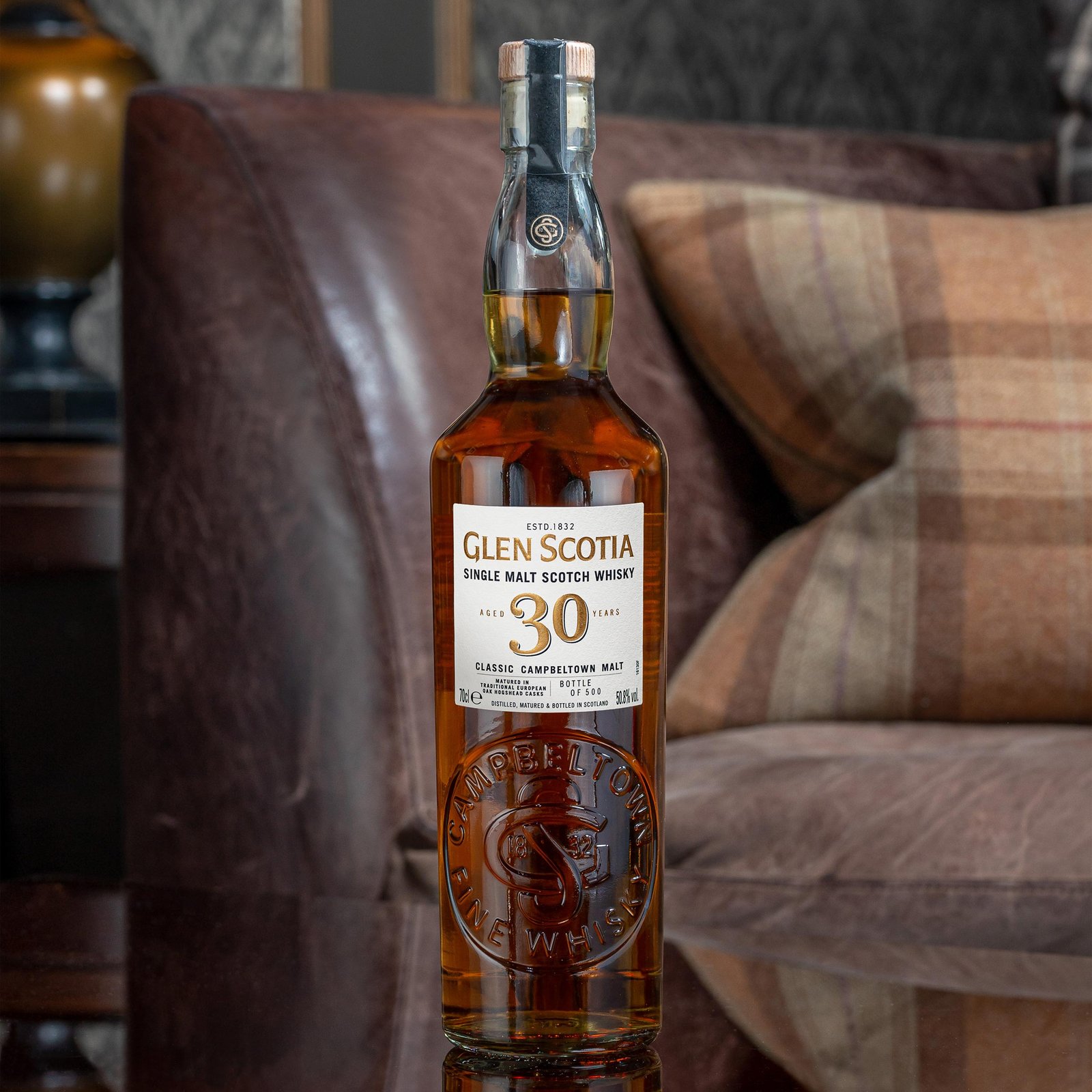 glenscotia_30yo_lifestyle-02.jpg