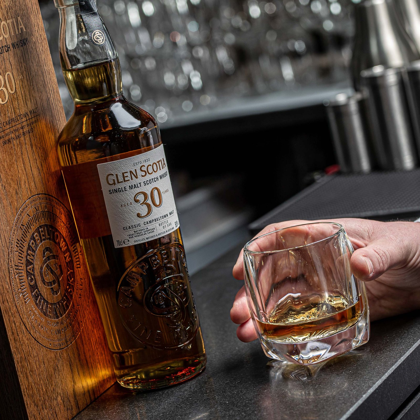 glenscotia_30yo_lifestyle-06.jpg