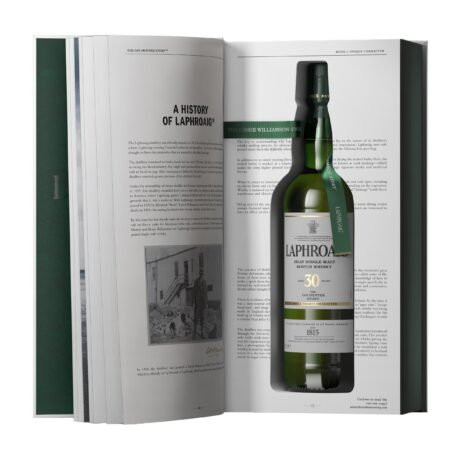 Laphroaig 30 Year Old The Ian Hunter Story Book One