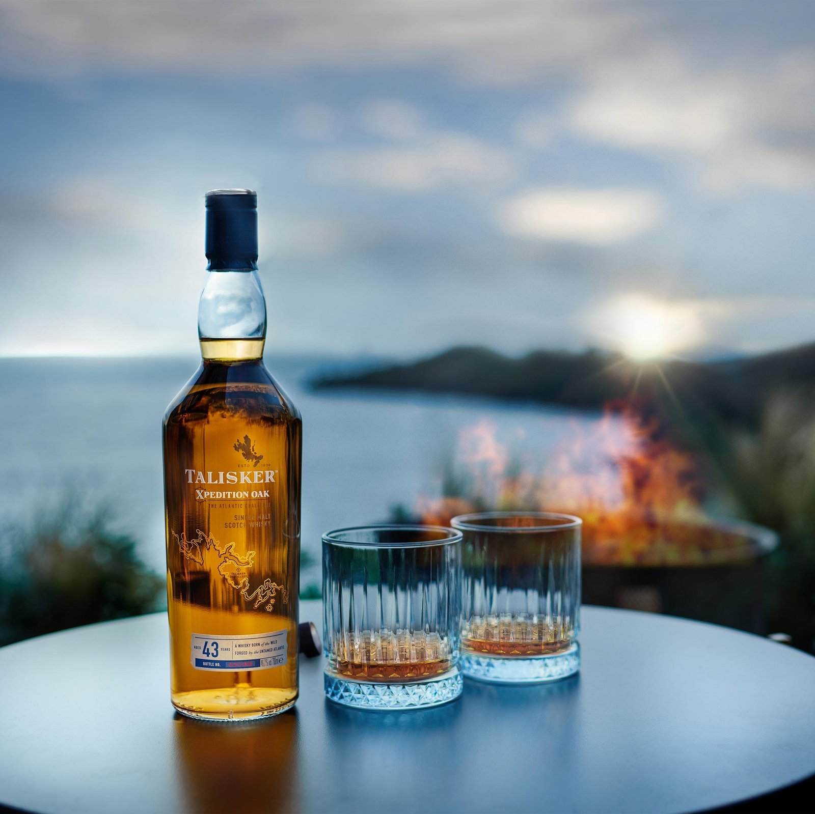 talisker_43yo_xpeditionoak_lifestyle-02.jpg