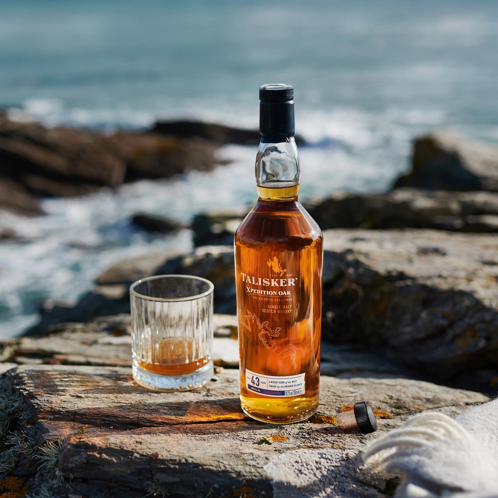 talisker_43yo_xpeditionoak_lifestyle-03.jpg
